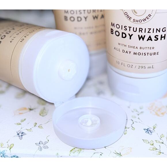 Bath & Body Works 10 fl oz Vanilla Café Cafe Moisturizing Body Wash x3 - Picture 5 of 5